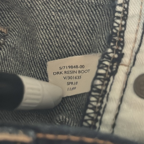 Banana Republic Boot cut dark Rinse Mid rise 9” jeans Sz 30 - Picture 9 of 14